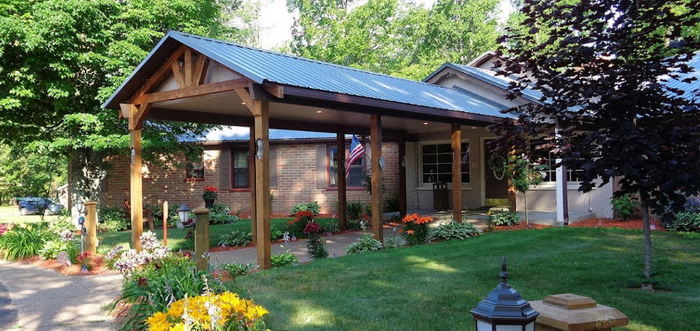 Hokans Motel (Scotts Superior Inn & Cabins, Hokans, Tallmans Motel) - Recent Photos From Website (newer photo)